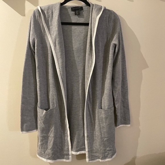 Tahari Jackets & Blazers - Tahari Gray Sweater Coat with Hoodie Size Small